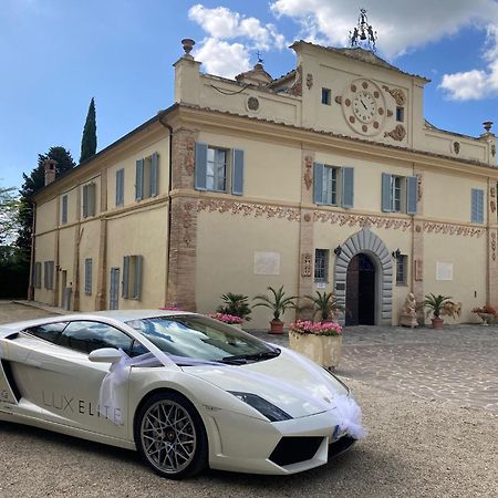 Hotel Villa San Donino Citta di Castello Luaran gambar