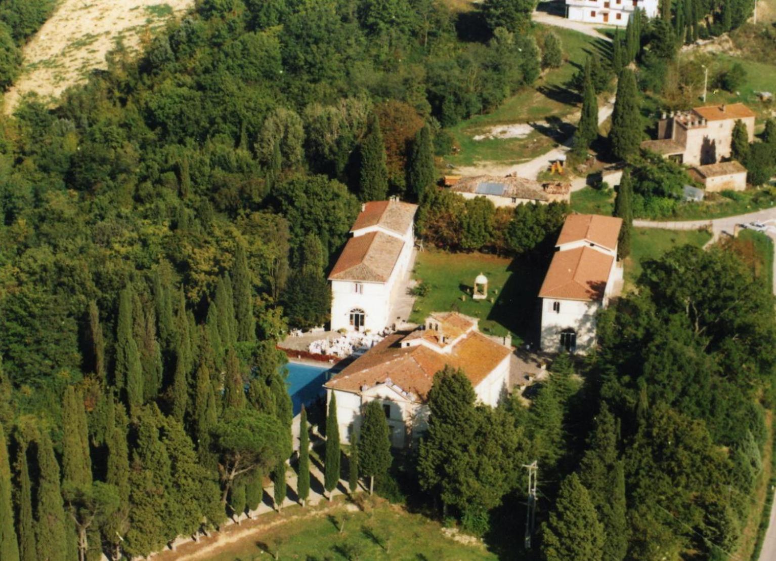 Hotel Villa San Donino Citta di Castello Luaran gambar