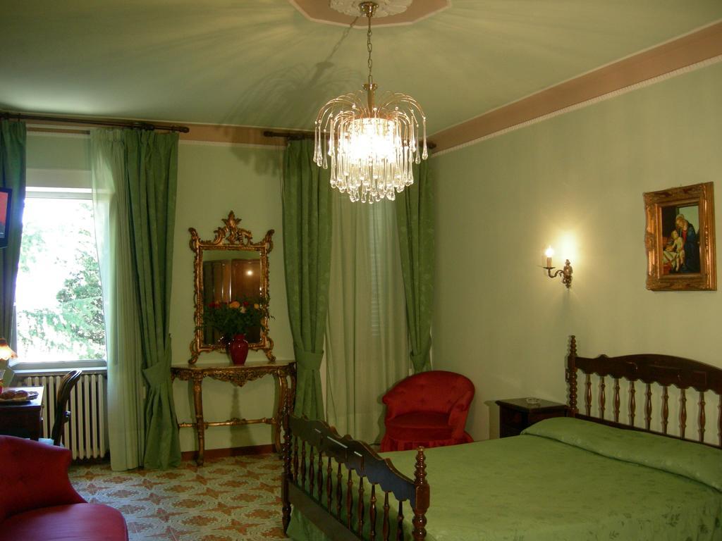 Hotel Villa San Donino Citta di Castello Luaran gambar