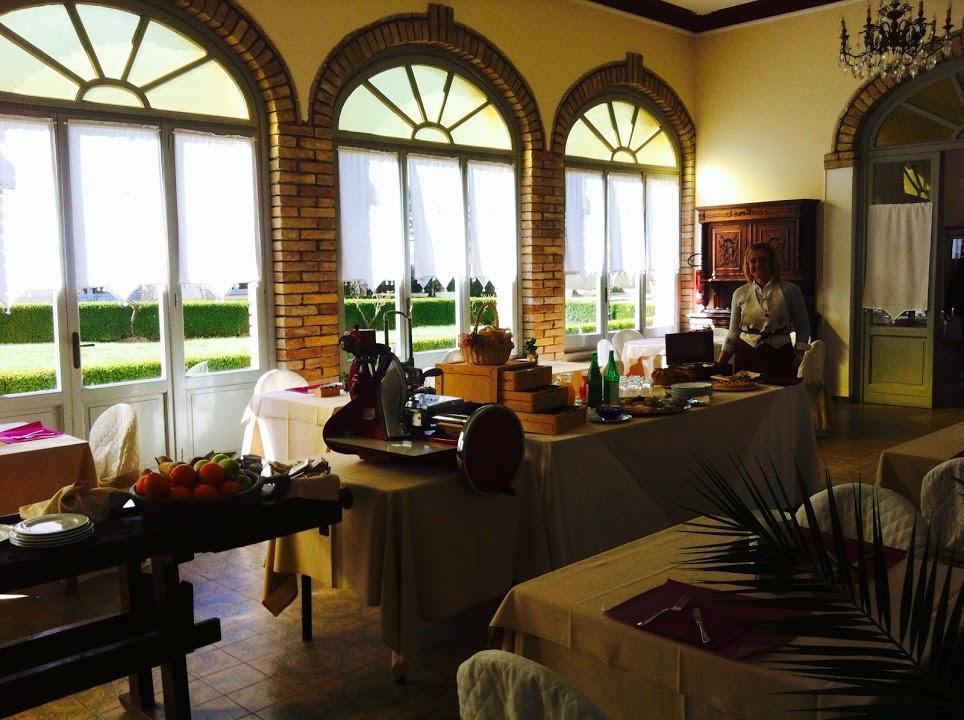 Hotel Villa San Donino Citta di Castello Luaran gambar