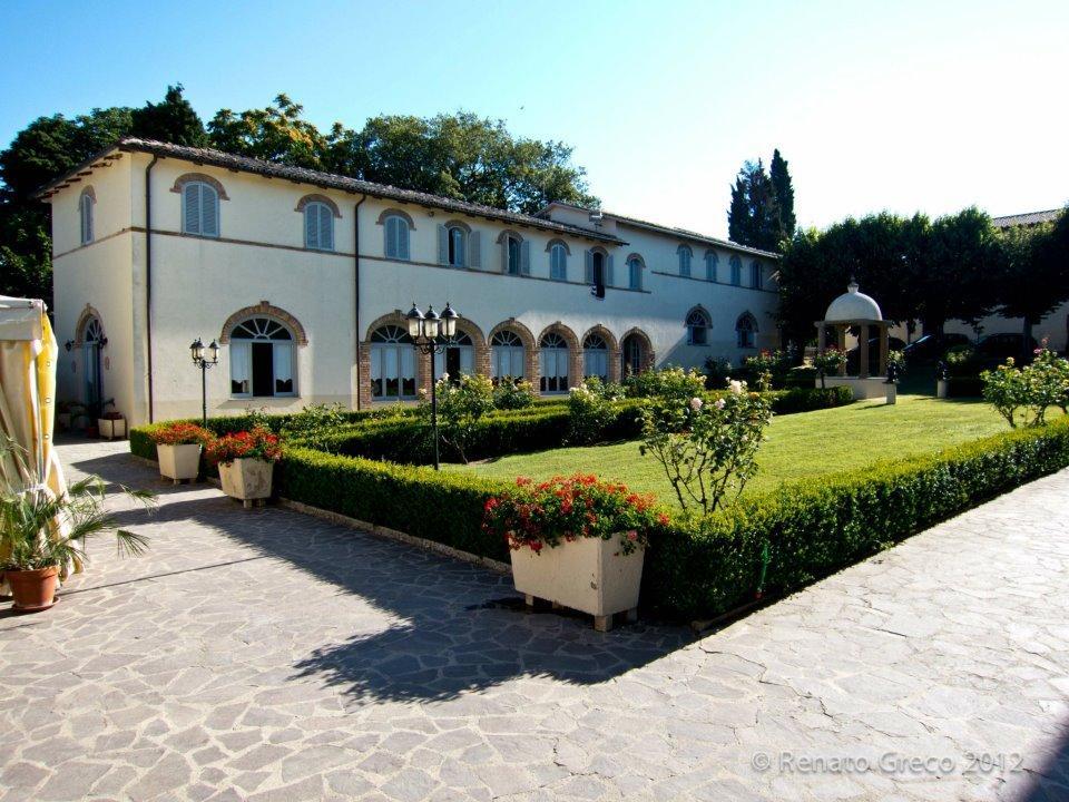 Hotel Villa San Donino Citta di Castello Luaran gambar
